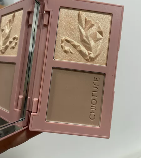 两件打包出！实用款色修容高光盘 诗佩妮和稚...