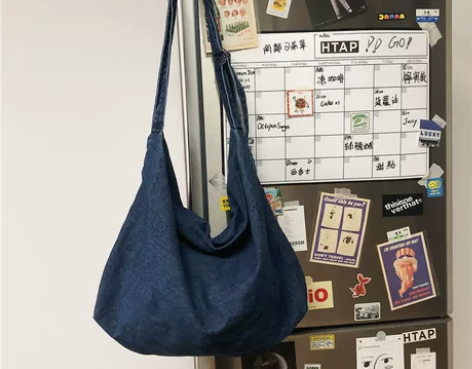 男士挎包 不包邮 男士个性大容量帆布包潮牌...