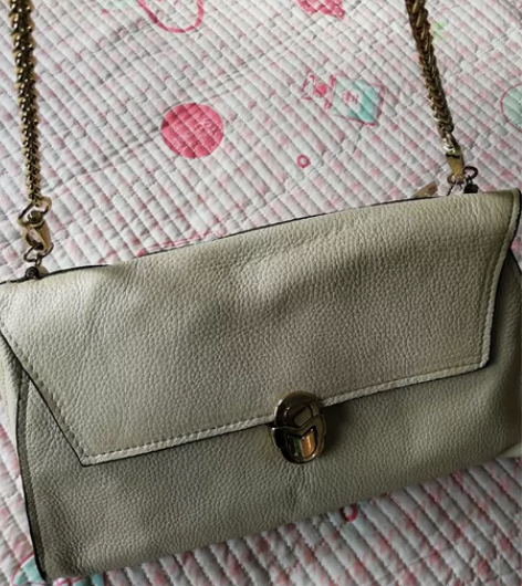 全新全皮外贸女士信封包米色 软牛皮,两根肩...