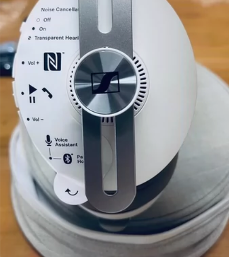 森海塞尔大馒头三代 22年4月实体店购入M...