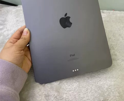 哥哥的备用机卖了换新的ipad2020款1...