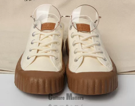 飞跃新款日系复古情侣帆布鞋摩卡棕色饼干鞋J...