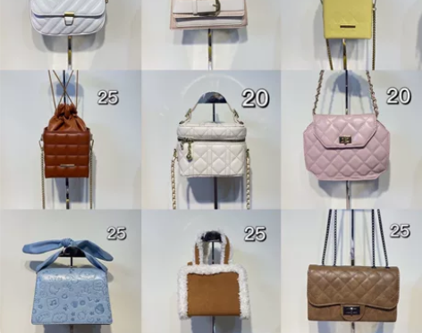 包包清货特价款，活动真实有效，都是源头拿货...