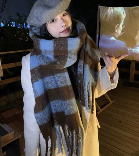 两个围巾打包出 图一全新 图二带一次单出2...