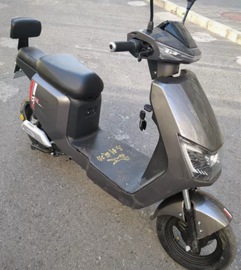 个人全新电动车转让，刚买了十多天(准新车)...