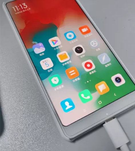 小米mix2s手机一部，8G内存加256G...