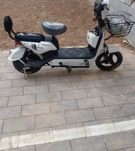 出售自用电动车,锂电48v24ah,续航长...