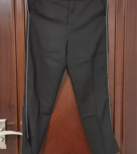 爱居兔休闲裤女春新款街头风时尚拼接装饰宽松...