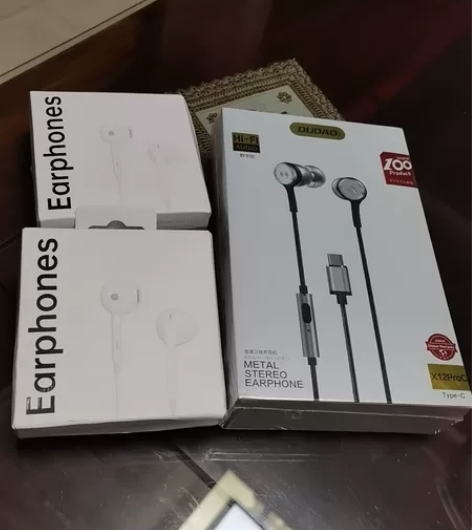 两个OPPO原装官方半入耳式耳机MH135...