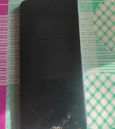 OPPOreno3pro手机出售，屏幕，后...