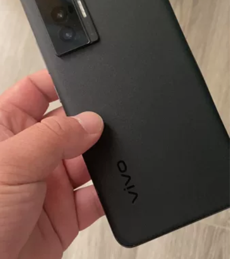 vivo x70，双5G顶配 有一说一，换...