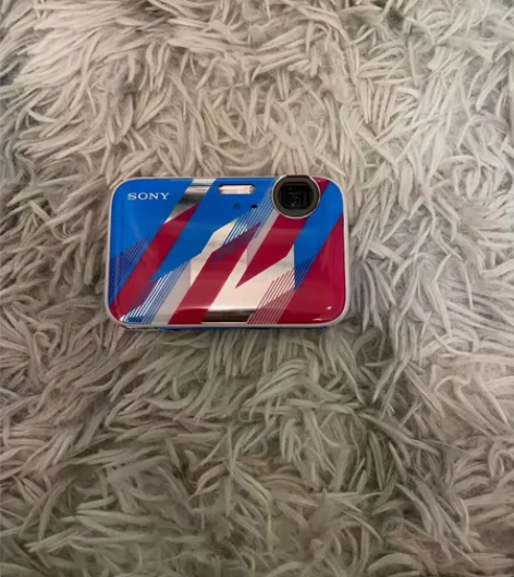 索尼j20 1600万像素4倍光学变焦 光...