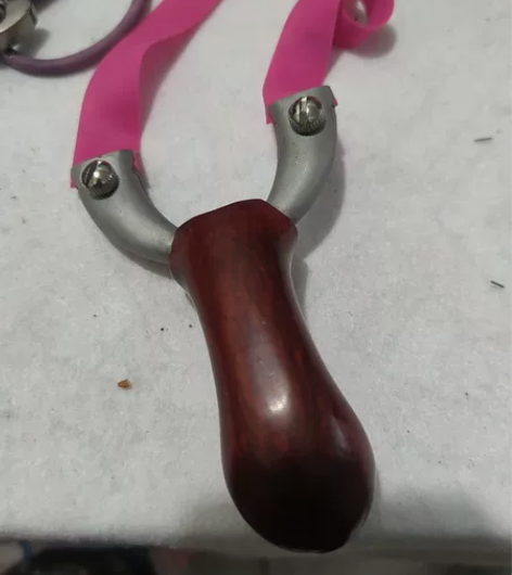 大力水手弹弓，看好下单，售出不退不换 感兴...