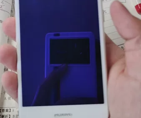 华为nove,4+64的没拆过,指纹解锁,...