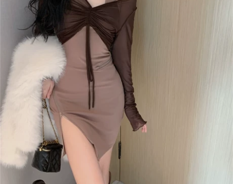 纯欲风挂脖裙子女春装2022新款收腰开叉性...