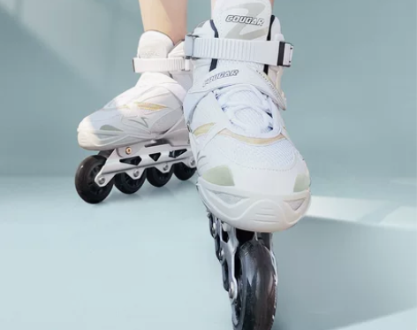 美洲狮成人轮滑鞋大学生社团初学溜冰鞋成年男...