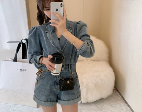 Alice W花花家新款直角肩泡泡袖气质连...