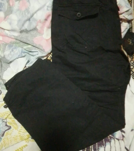 休闲裤，黑色，s码，全新未穿过，发胖尺码穿...