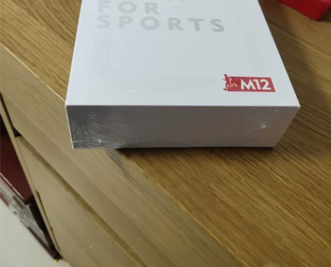 soopii运动耳机，没拆塑料薄膜，m12...