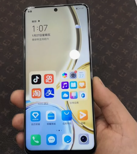 荣耀x30   8+128 感兴趣的话点“...