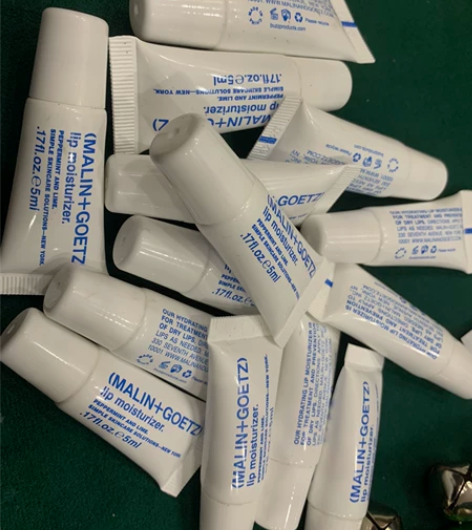 马林狗子润唇膏Malin+Goetz 艾美...