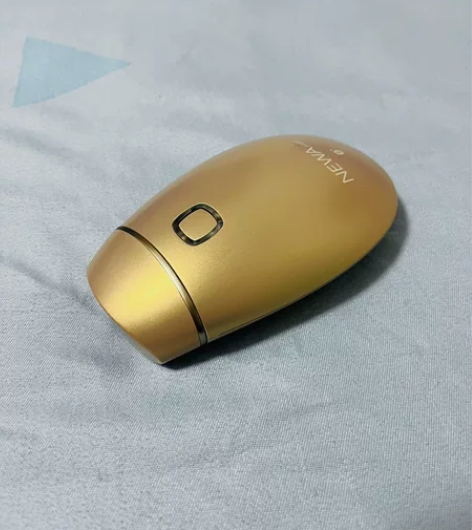 自用无线充电版妞娃美容仪，9成新，使用次数...