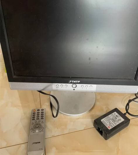 20寸液晶电视,清华同方牌,买完就闲置了。...