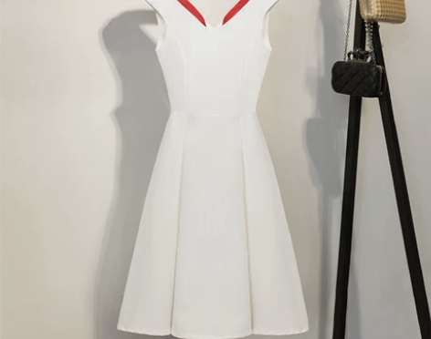 [转卖]小美定制裙子夏女新款韩版修身显瘦白...