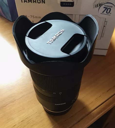 腾龙35-70mm镜头，带包装盒，京东旗舰...