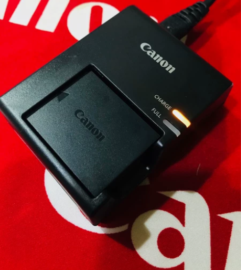 佳能LP-E10 电池充电器EOS 110...