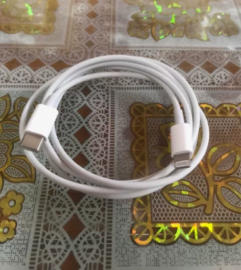 闲置原装PD20w快充数据线，充电线 iP...