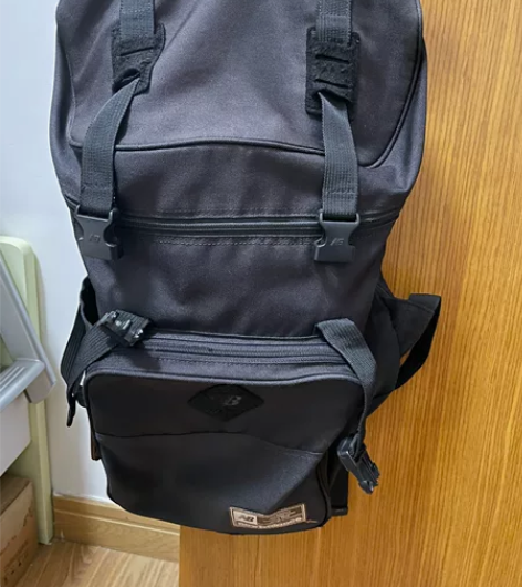 新百伦背包 感兴趣的话点“我想要”和我私聊...