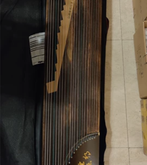 新楠木阴刻高级演奏古筝-篆书款，长163厘...