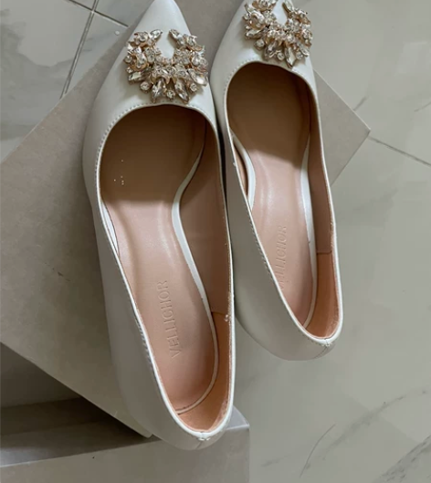 伴娘新娘结婚鞋女尖头珍珠水钻细跟单鞋 跟高...