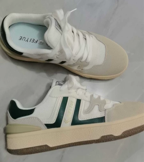 飞跃正品，国产德讯鞋，百搭好鞋，99新，3...