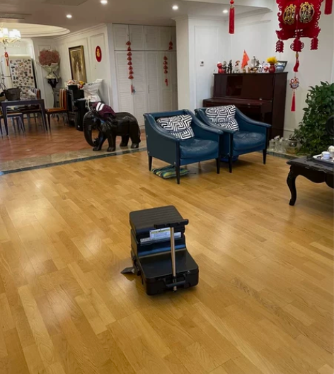 官方直营 微瑕 轻哒智能骑行登机箱 电动行...