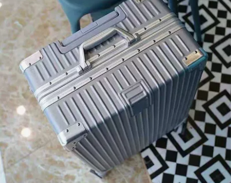 【特价硬箱】全新全新  韩版行李箱女铝框拉...