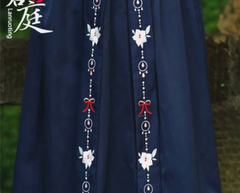 兰若庭汉服 流年基友装 蓝色下裙L码 穿1...