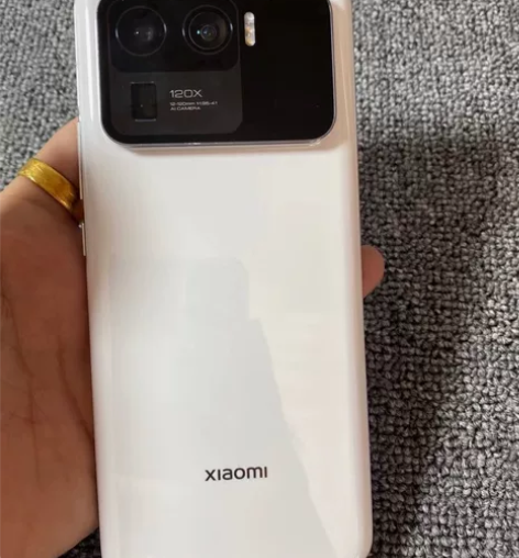 小米11Ultra 12+256 仅有一处...
