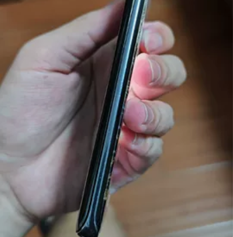 小米11ultra，轻微磕碰，换过外屏，触...