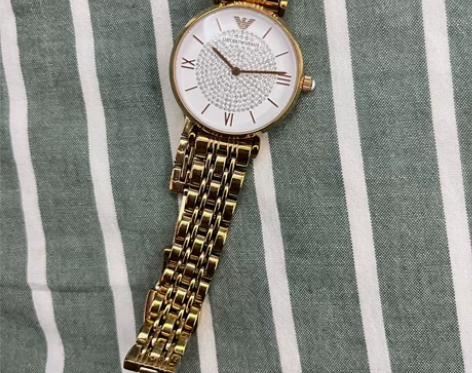 阿玛尼满天星手表女款 自用正品 1200出...