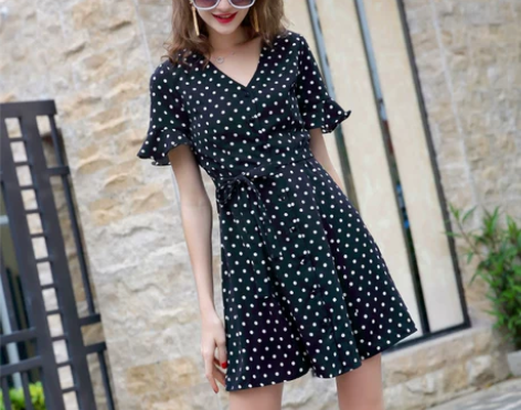 【狂欢价】黑白波点连衣裙女夏2018新款复...