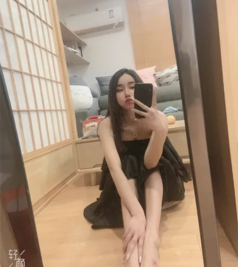 蛋糕裙     这件非常有质感 很重 可以...