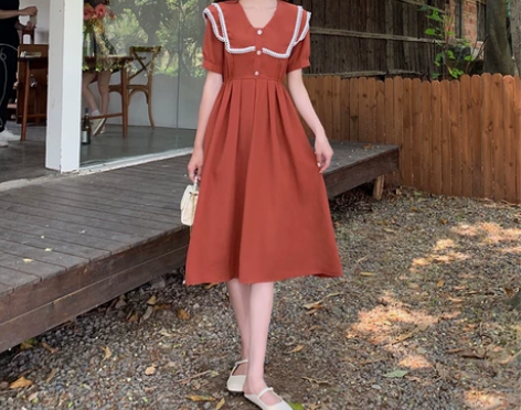 2022新款夏季短袖法式复古翻领花边赫本