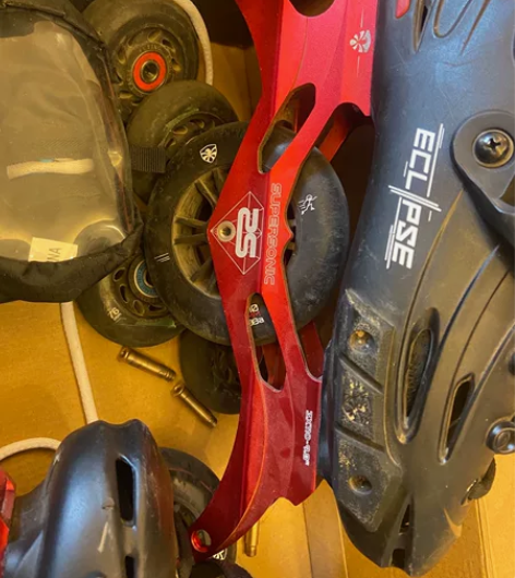 飞鹰轮滑鞋F110大三轮速桩速滑训练休闲刷...