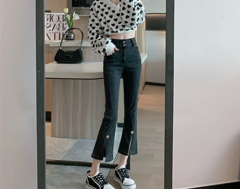 黑灰色开叉微喇牛仔裤女春秋设计感显瘦显高小...