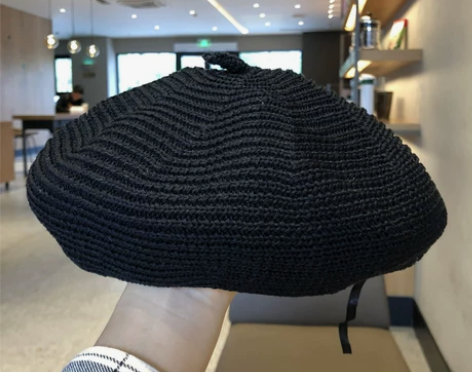贝雷帽女春夏季薄款透气针织帽英伦复古黑色白...