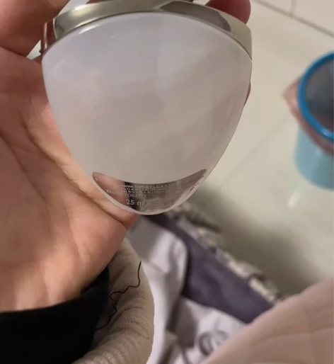 宝格丽晶莹香水，我买错了，我买的是白茶，当...