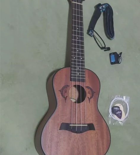 尤克里里 品牌:德威型号:DUK-2301...