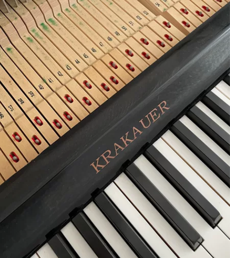 Krakauer黑色钢琴 95新无磨损 外...